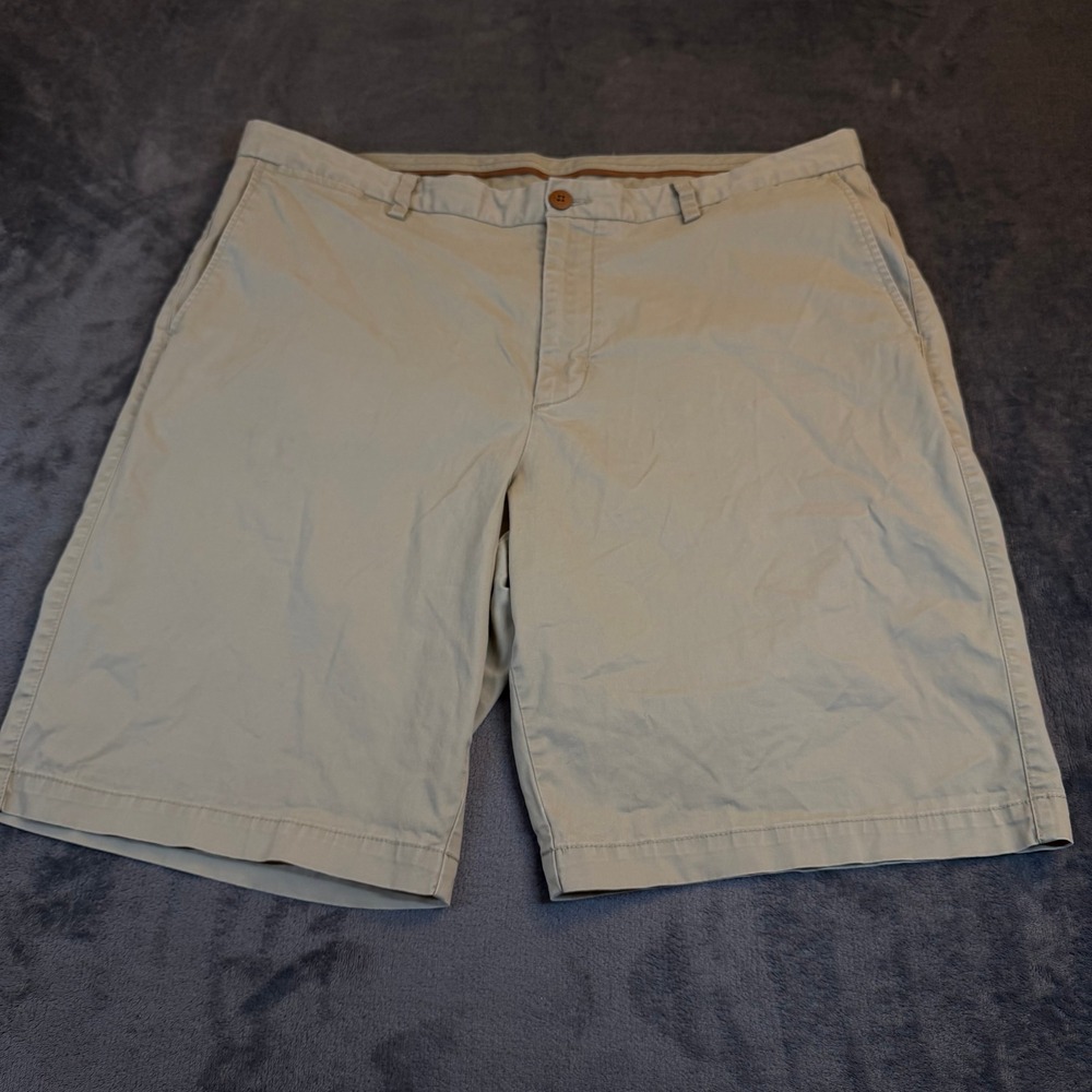 Tommy Bahama Chino Shorts Mens 40 Khaki Stretch Cotton Casual